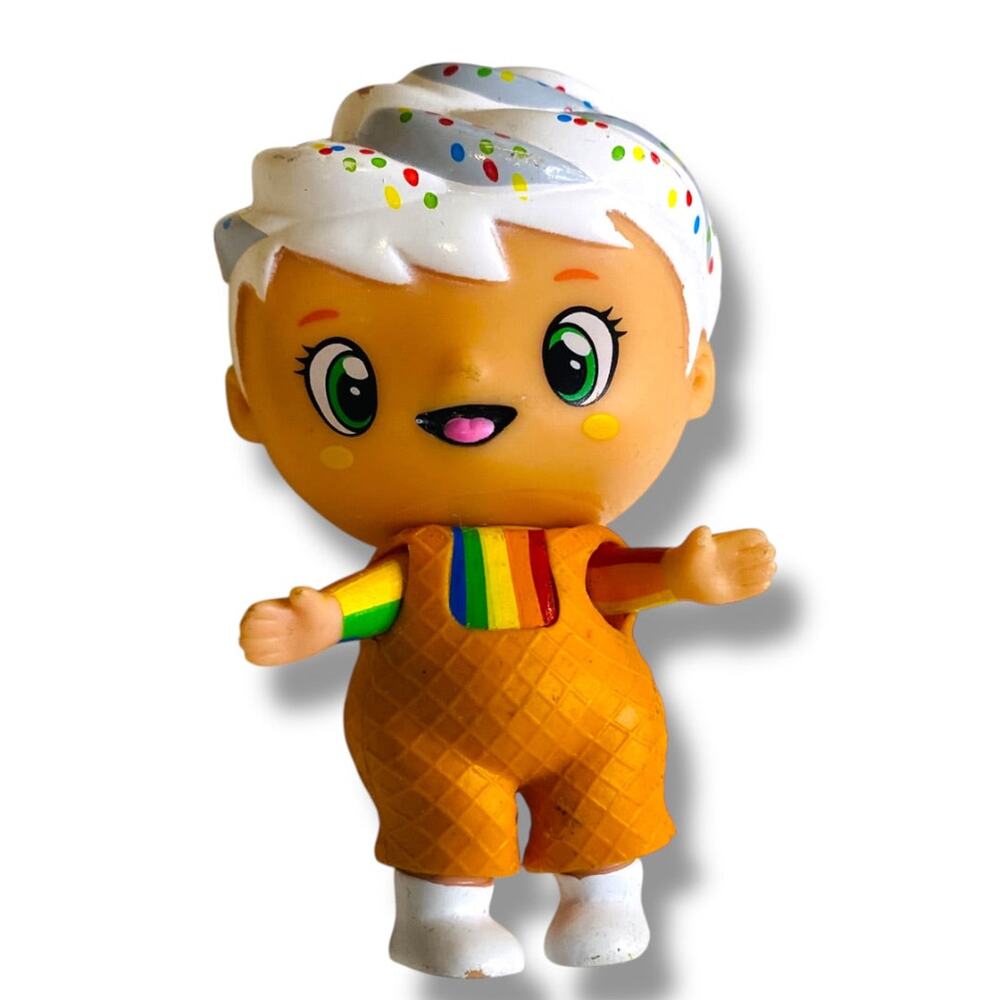 DQ Dairy Queen‎ Lil Blizzard 4 Inch Rainbow Sprinkles Sugar Cone Figure Toy